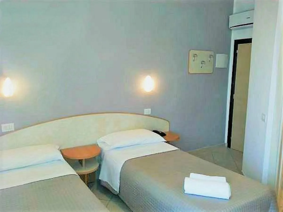 רימיני Hotel Prestige